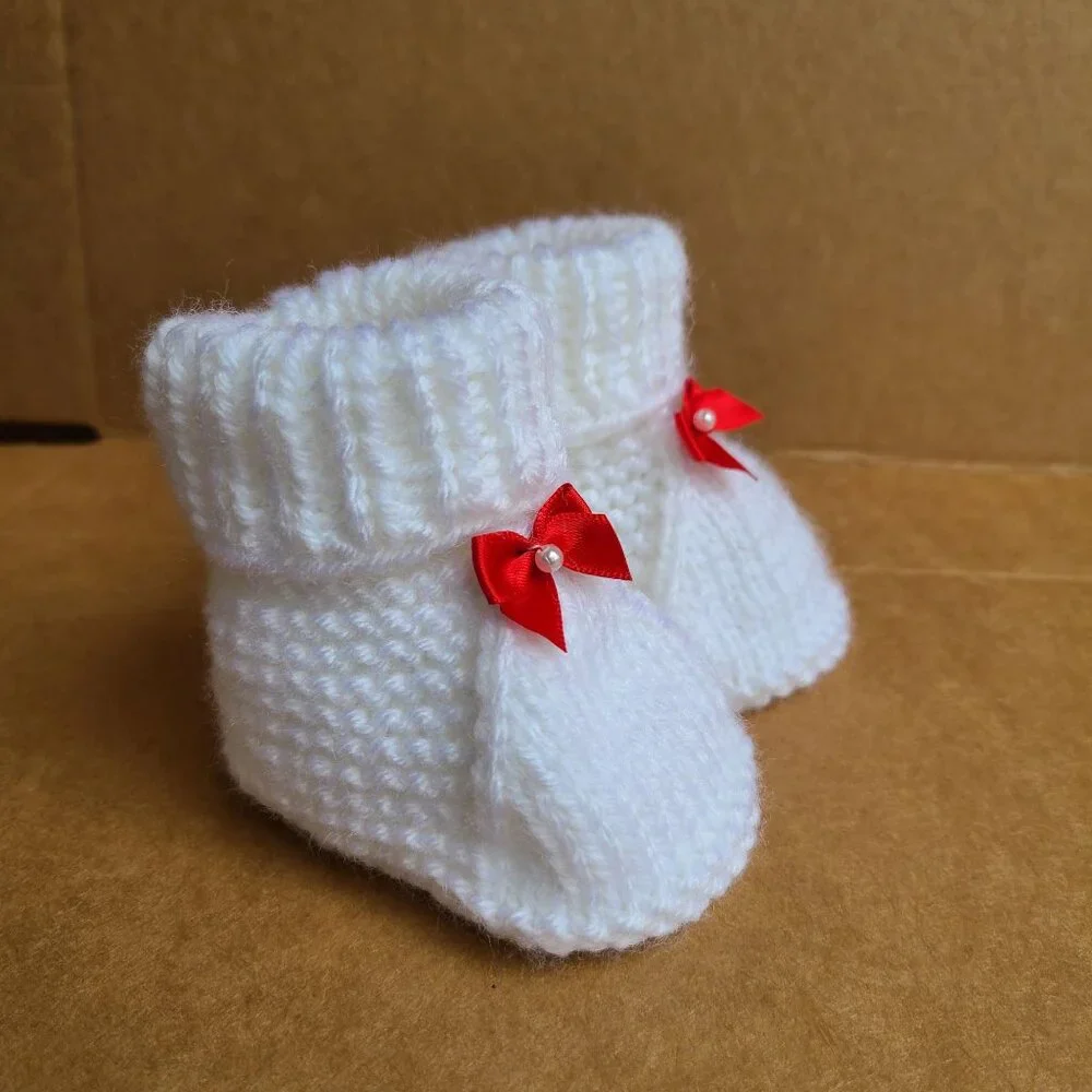 Cute Baby Booties Knit Baby Boots Baby Shower Booties White Size 0-3 Months